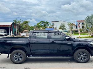 Xe Toyota Hilux 2.4E 4x2 AT 2018