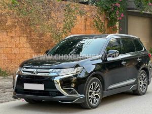 Xe Mitsubishi Outlander 2.0 CVT 2017