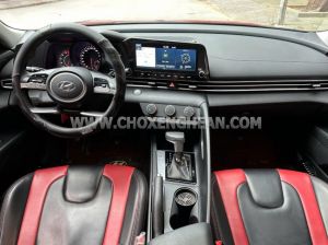 Xe Hyundai Elantra 1.6 AT Tiêu chuẩn 2022