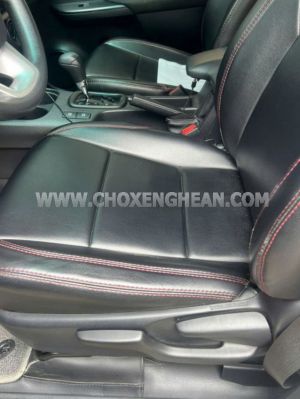 Xe Toyota Hilux 2.4E 4x2 AT 2020