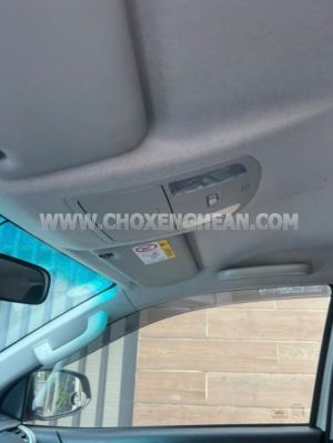 Xe Toyota Hilux 2.4E 4x2 AT 2020