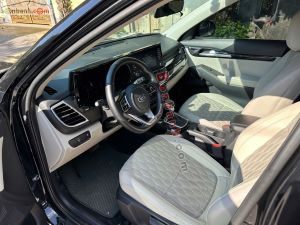 Xe Kia Seltos Luxury 1.4 AT 2020