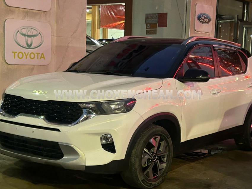 Kia Sonet Deluxe 1.5 AT 2022
