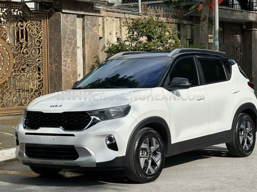 Kia Sonet Deluxe 1.5 AT 2022