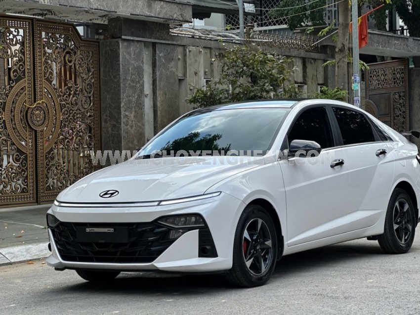 Hyundai Accent Đặc biệt 1.5 AT 2024